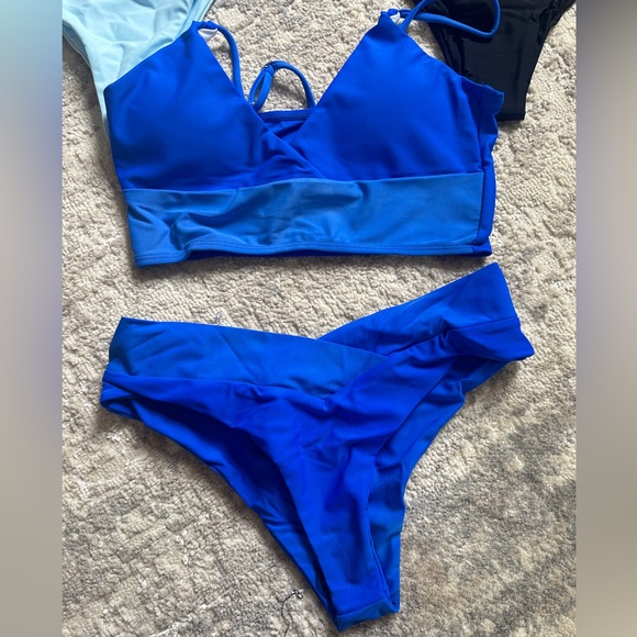 Bundle of 3 criss cross front SHEIN bikini sz M Light blue, Dark blue, Black - Picture 5 of 5